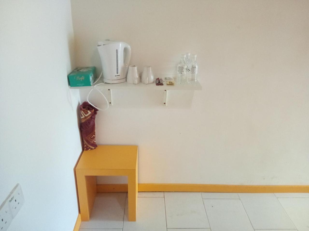 קמפונג גונג בדק The Serai Cottage Transit Hotel מראה חיצוני תמונה